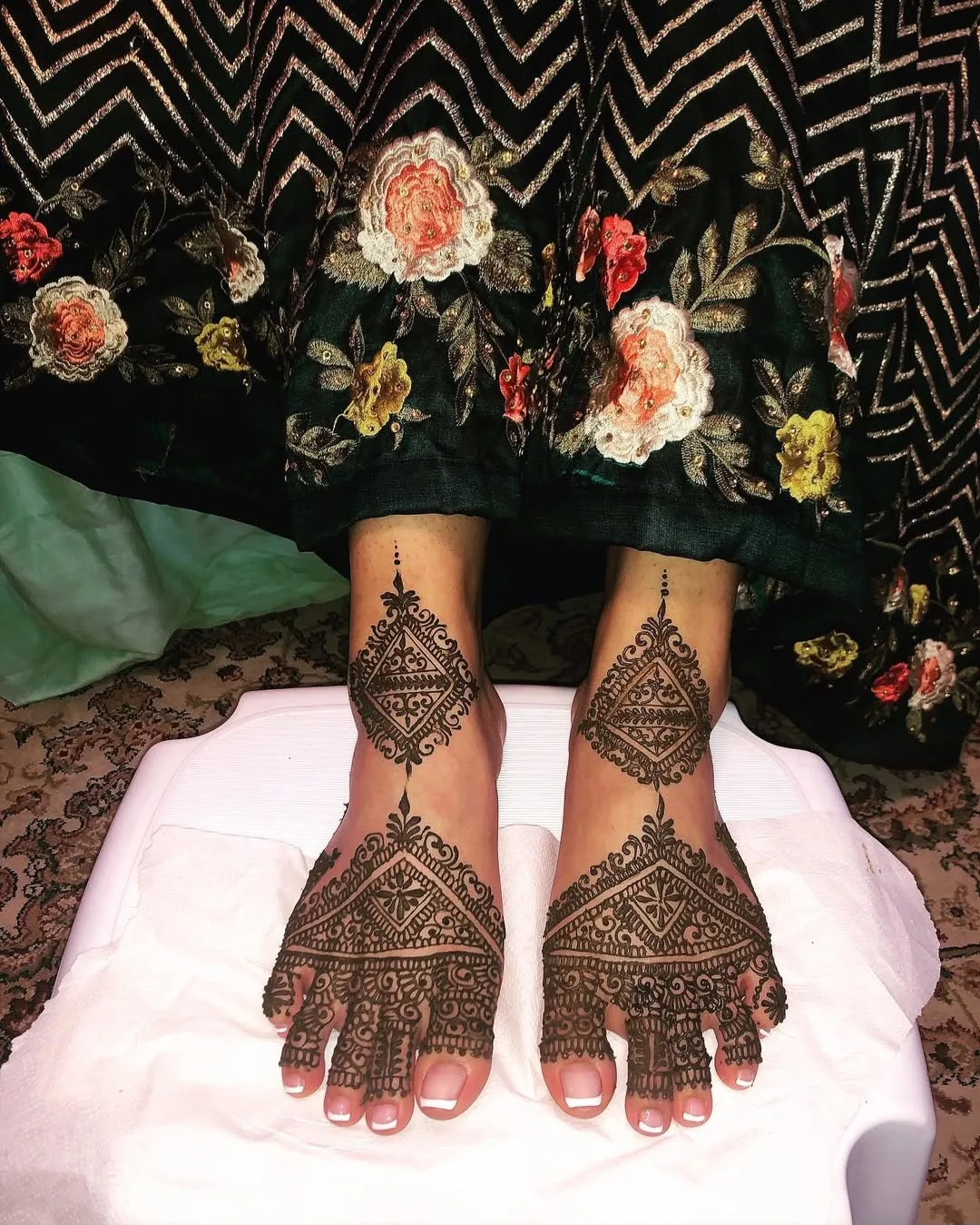 Bridal mehndi on the feet