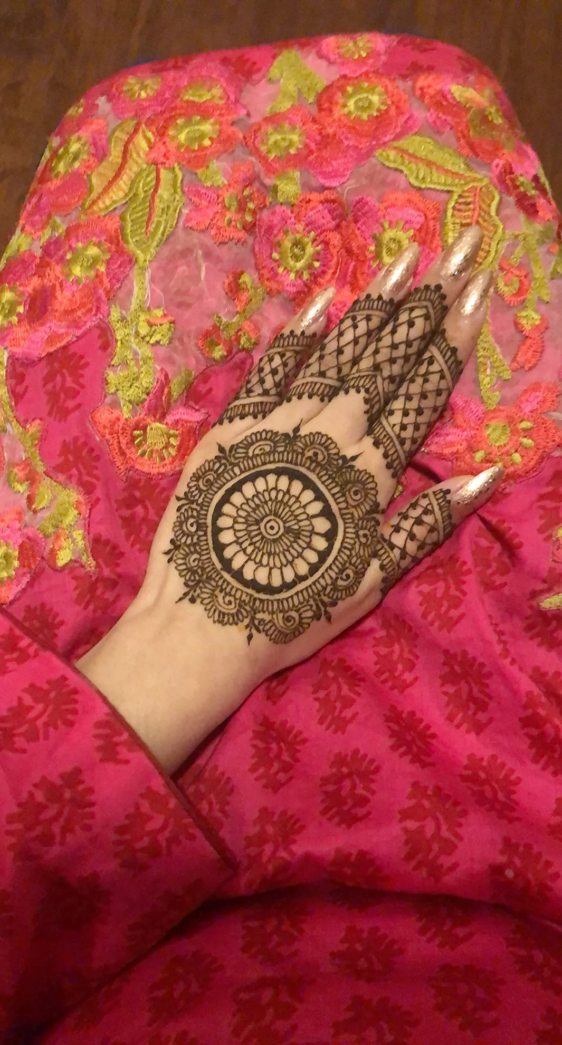 Henna stain at its peak reddish-brown colour two days after application